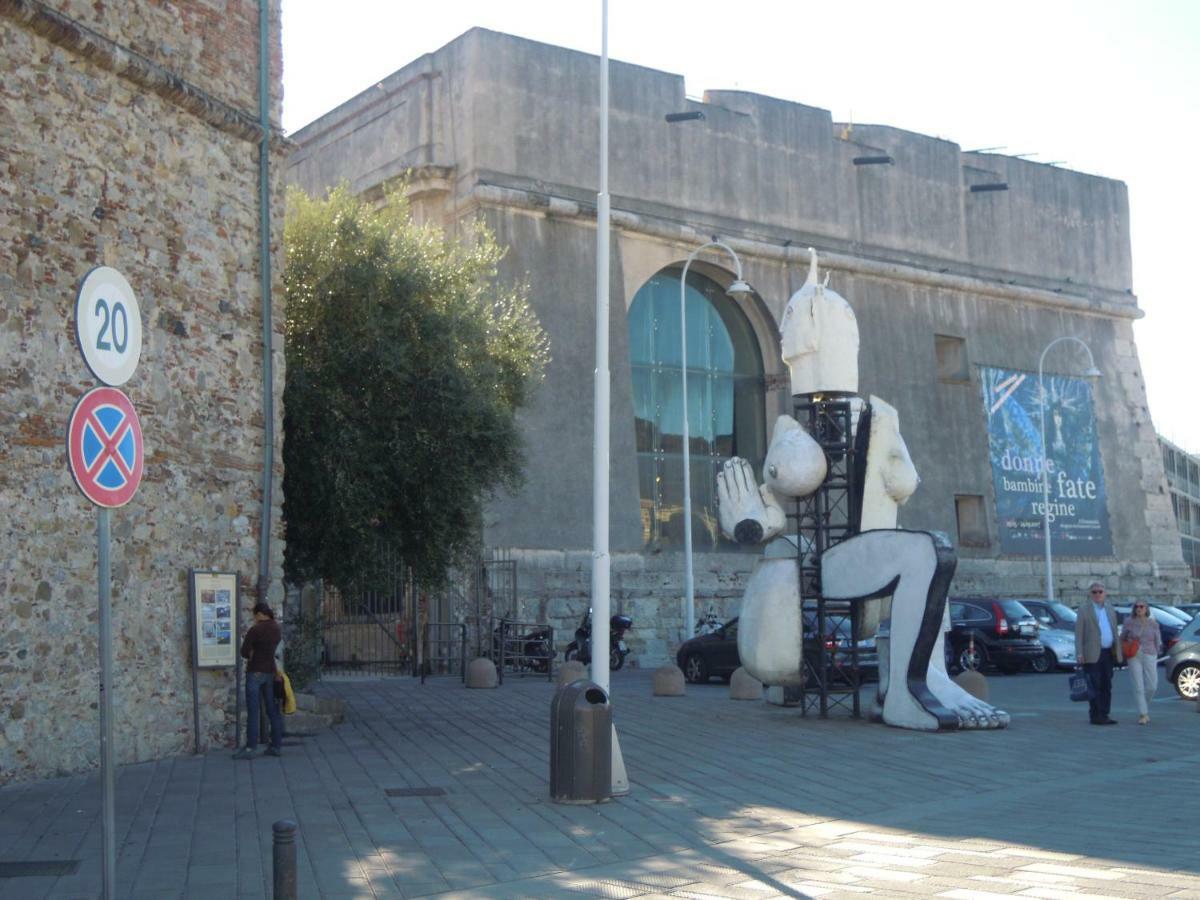 Una Porta Sul Porto Antico Genua Buitenkant foto